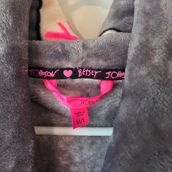 Betsey Johnson Womens Heart XO Fleece Sleep Robe Size Medium / Large Gray - Picture 4 of 4